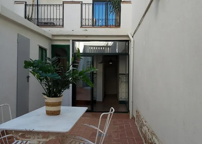 Casa Bella, Your Catalan Home Between The Sea And Barcelona *